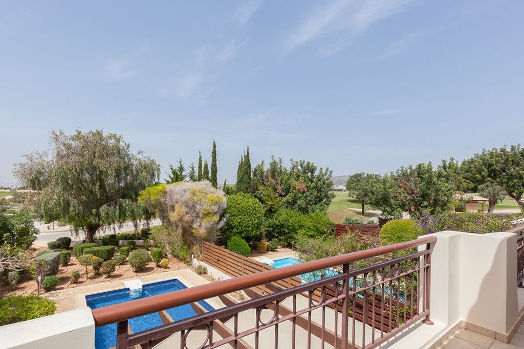 Villa Aktis AphroditeHillsResort Olivers Travels 2