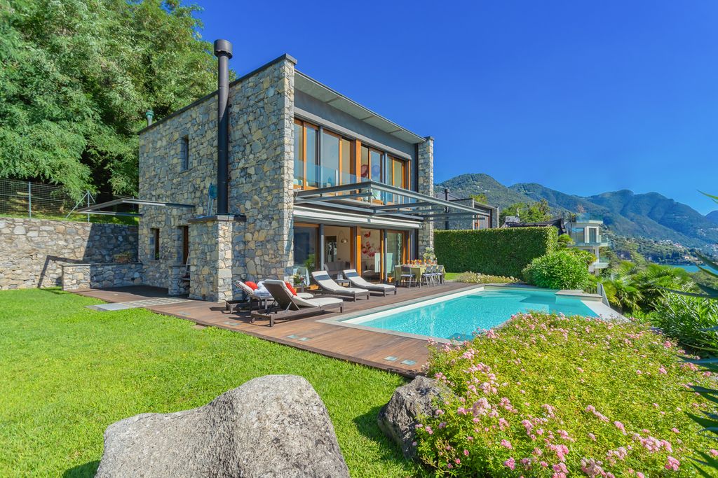 Villa Vernola Lake Como Olivers Travels 1