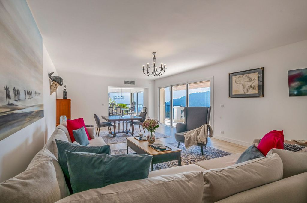 Villa Amelia French Riviera Olivers Travels 3