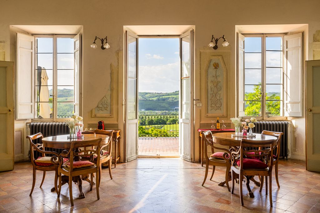 Villa Laga Le Marche Olivers Travels 04