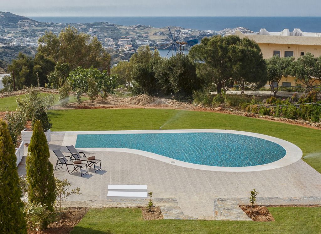 Villa Snickers Crete Olivers Travels 2