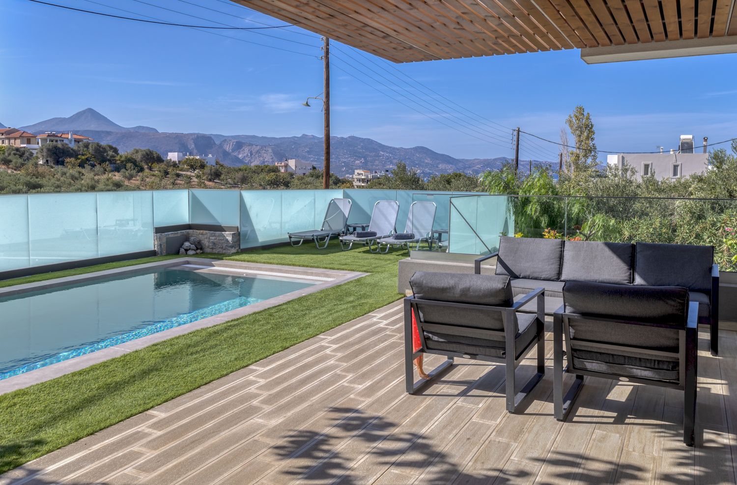 Villa Yorkie
