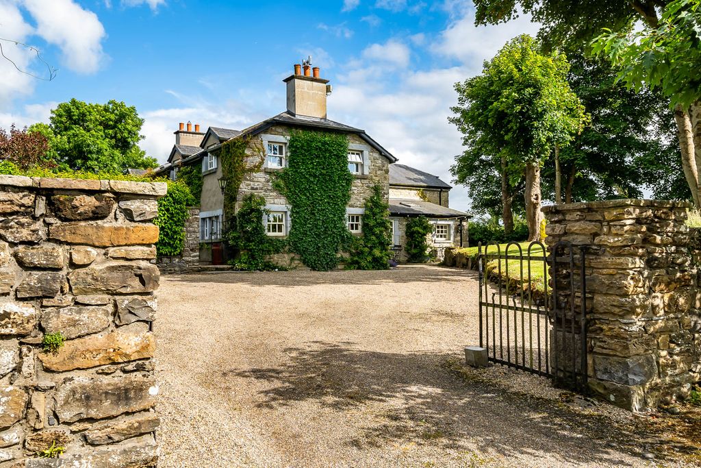 Ballinacarrow House Ireland OliversTravels 2