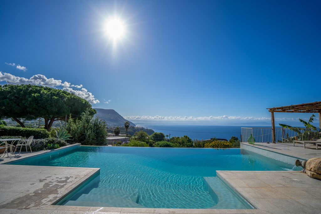 Villa Marchito Calabria Olivers Travels 2