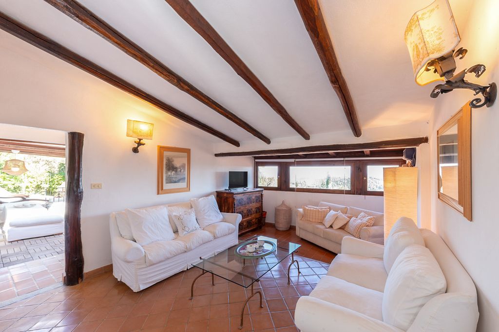 Villa La Pigna Tuscany Olivers Travels 3