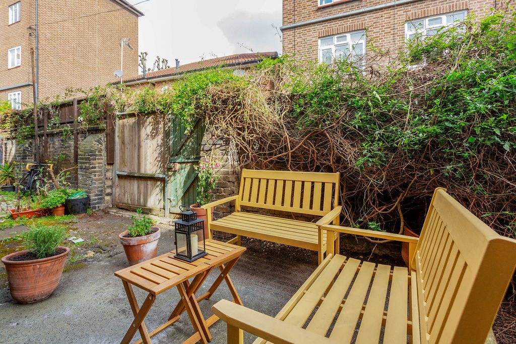 Apartment Harmony Heights London Olivers Travels 4