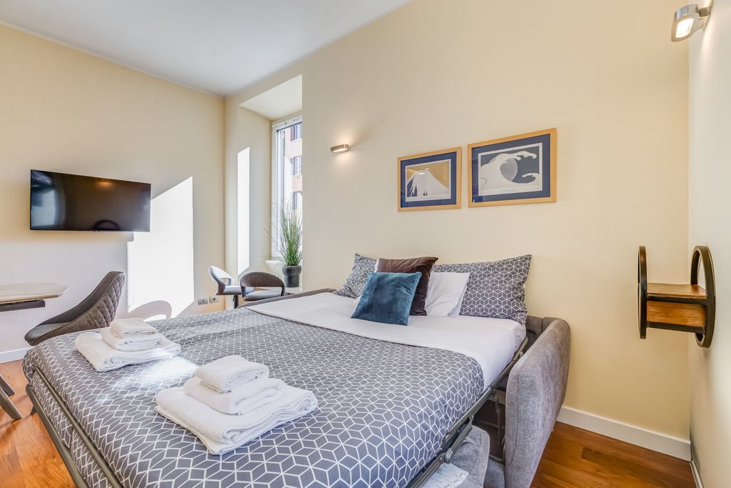 Apartment Pompi Rome Olivers Travels 3