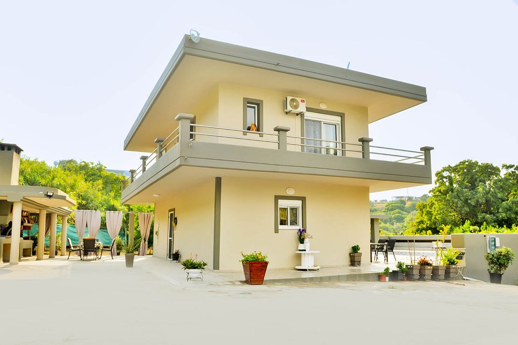 Villa Avril Rhodes OliversTravels 3