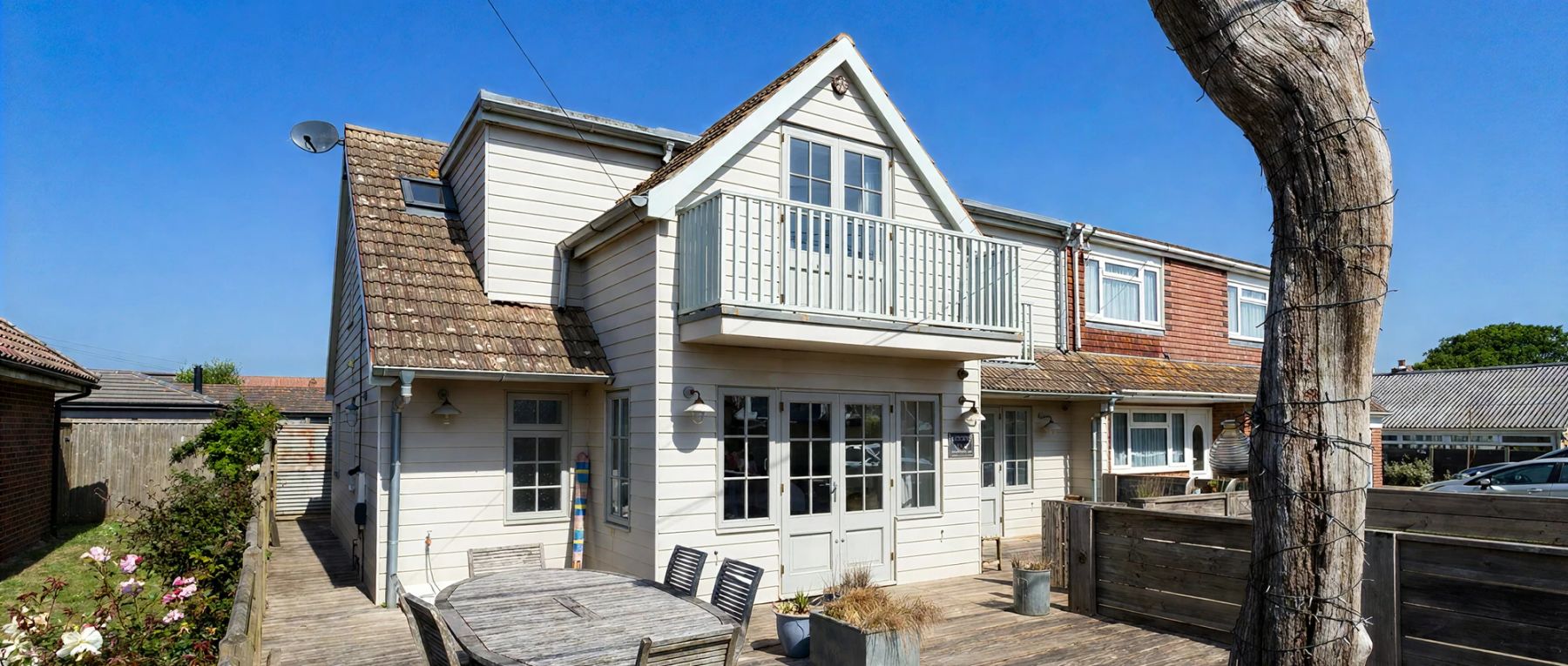001 camber beach house england olivers travels desktop center