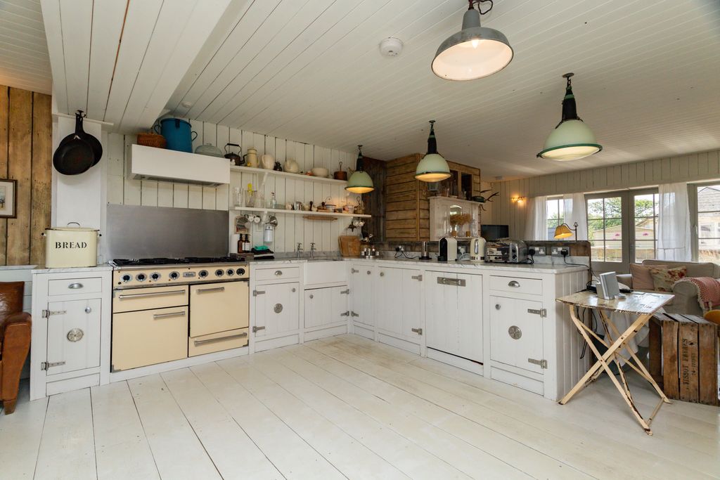 Camber Beach House UK OliversTravels 4