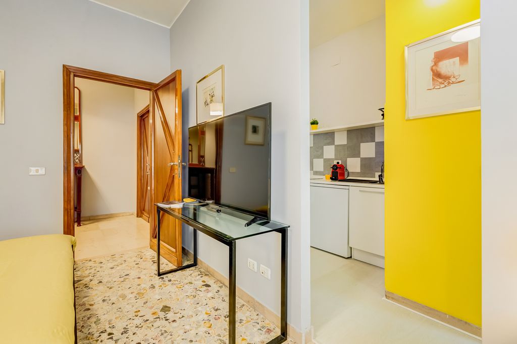 Apartment Pretoriano Rome Olivers Travels 3