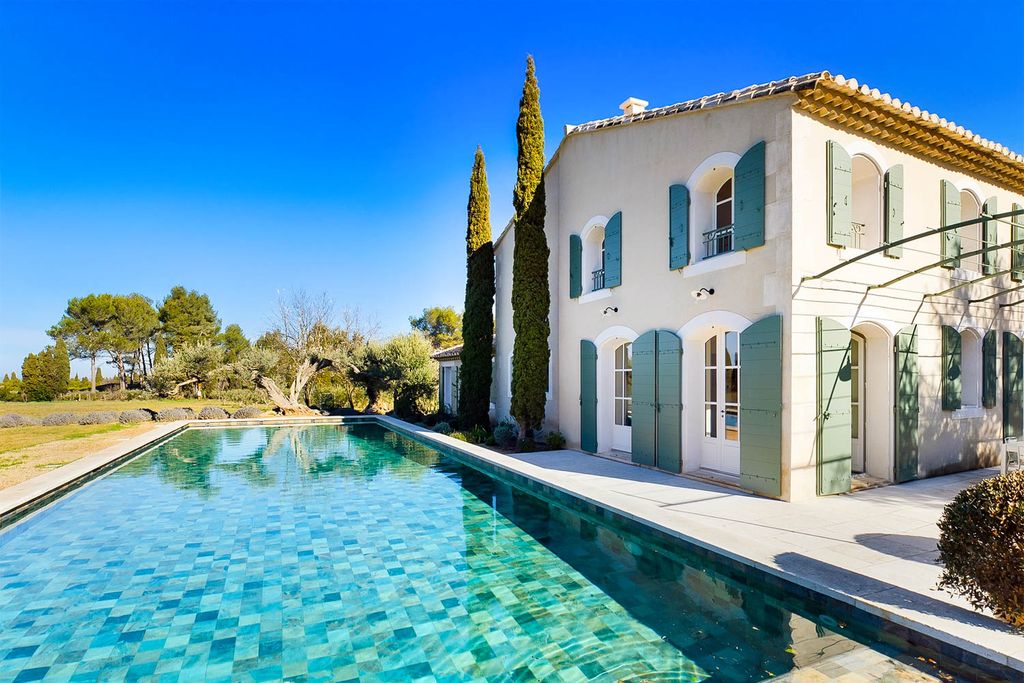 Maison Dimanche CH Provence OliversTravels 1