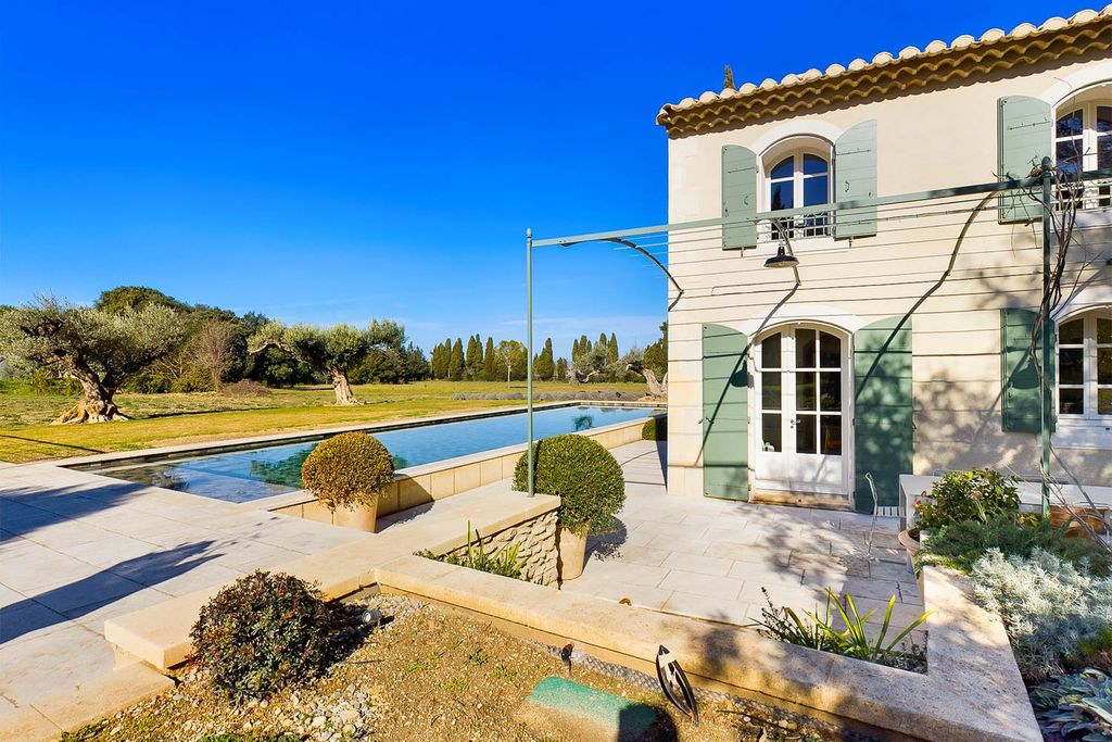 Maison Dimanche CH Provence OliversTravels 3
