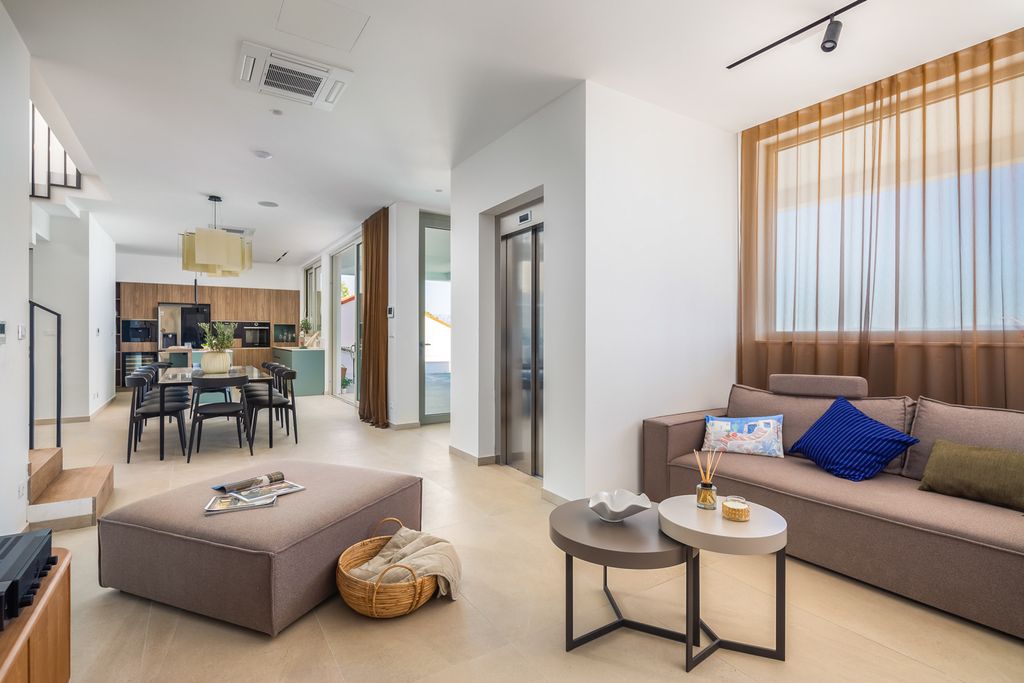 Villa Noria Dalmatia Coast Olivers Travels 3