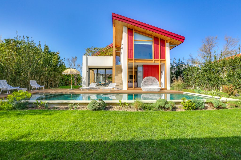 Maison Hartxitxa Biarritz Olivers Travels 1