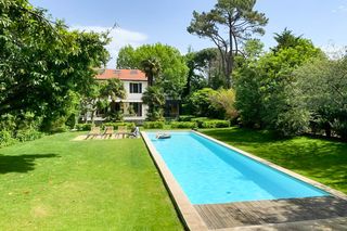Maison du Parc Biarritz OliversTravels 1