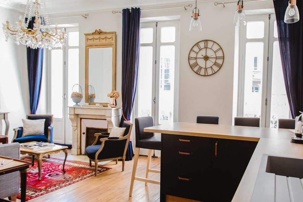 Apartment Arnould Bordeaux Olivers Travels 3