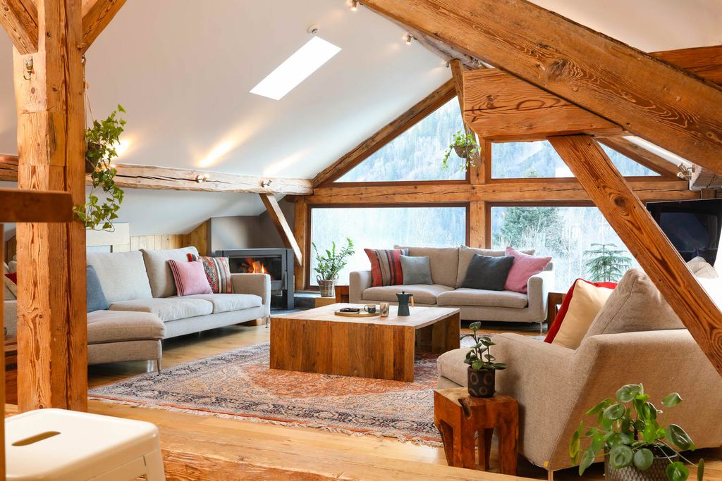 Chalet Sandalwood Les Houches Ski France OliversTravels 2