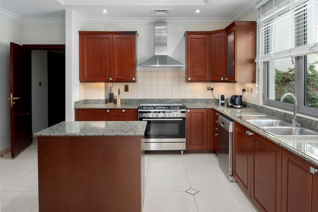 Villa Palmscape Mirage Dubai Olivers Travels 5