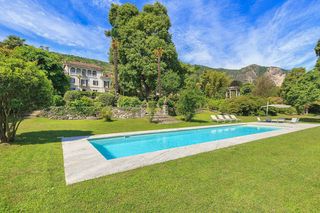 Villa La Sirena Lake Maggiore Olivers Travels 1