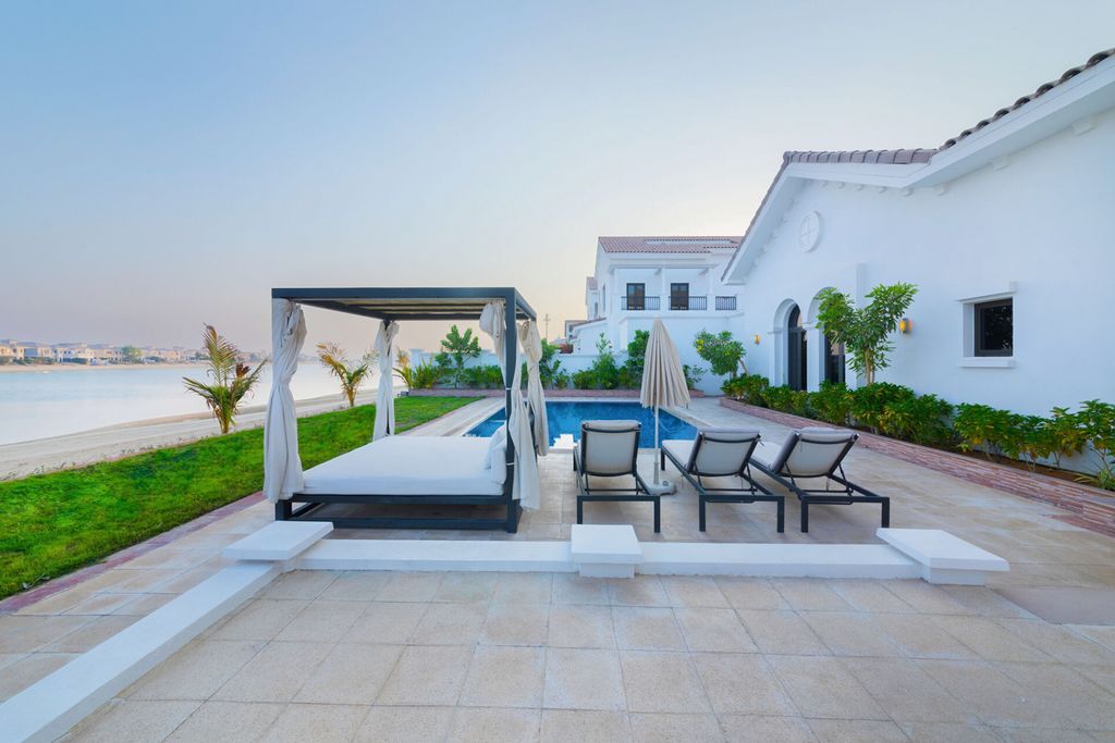 Villa Frond Dubai Olivers Travels 2