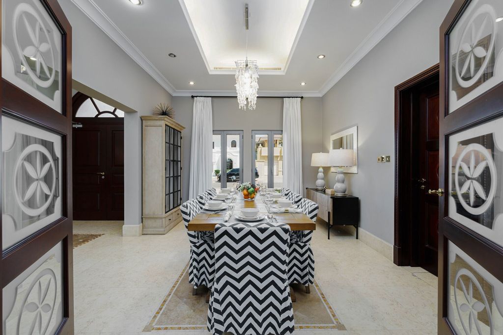 Villa Golden Mirage Dubai Olivers Travels 4