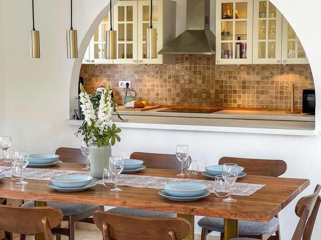 Villa Solea CostaDelSol Spain Olivers Travels 5