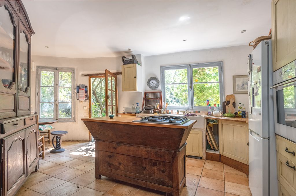 Le Coin Perdu French Riviera Olivers Travels 5