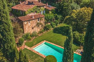 Le Coin Perdu French Riviera Olivers Travels 1