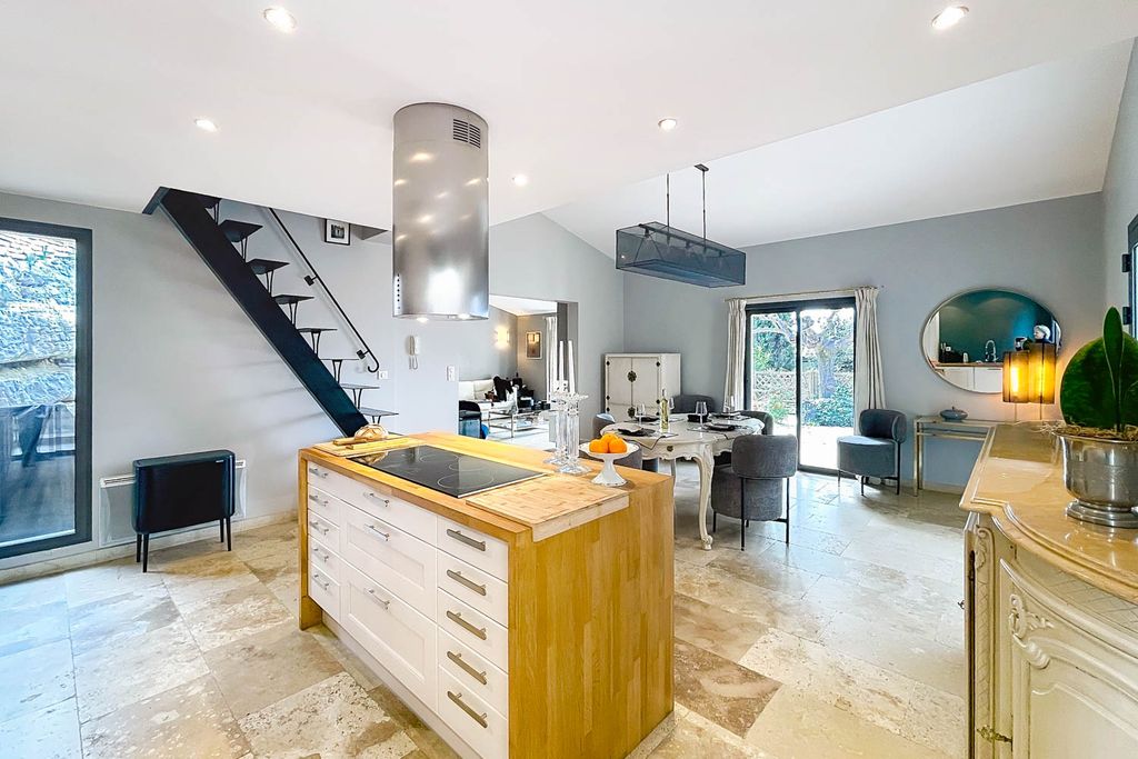 Maison Marcella CH Provence OliversTravels 5