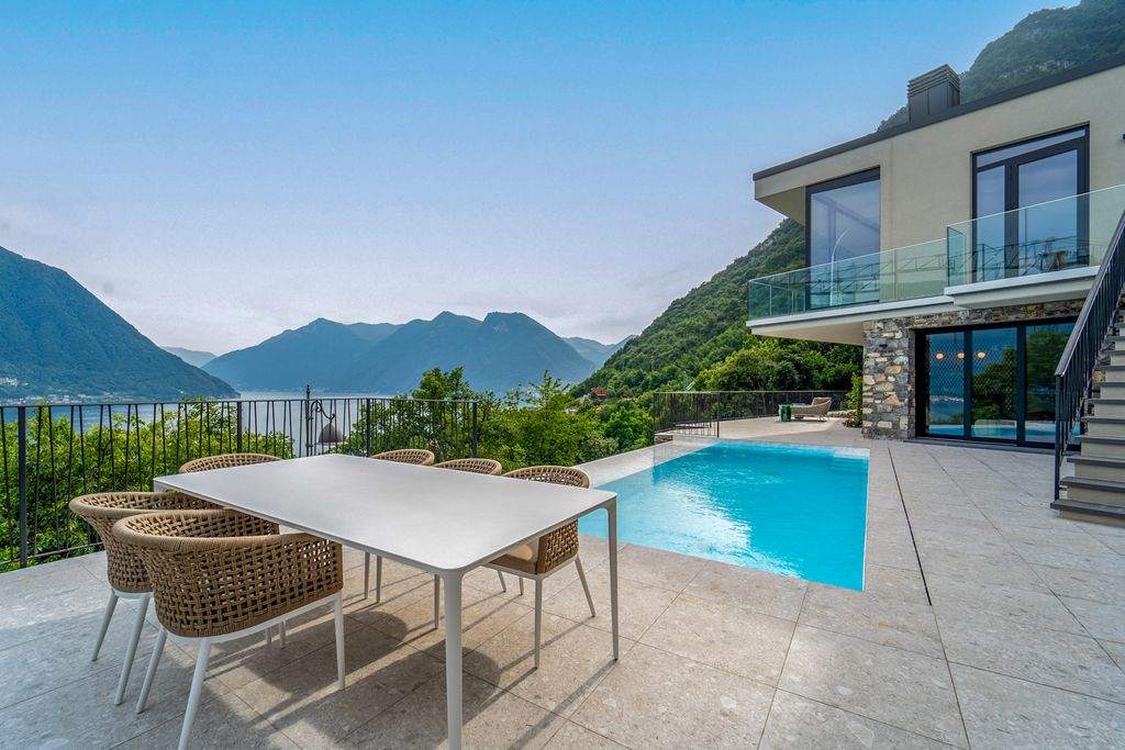 Villa Ronzoni Lake Como Olivers Travels 2