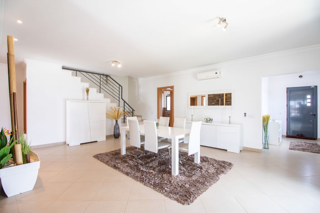 Villa Mosa Algarve Olivers Travels 4