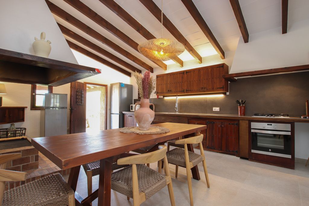 Villa Alcudia Oasis Mallorca Olivers Travels 4