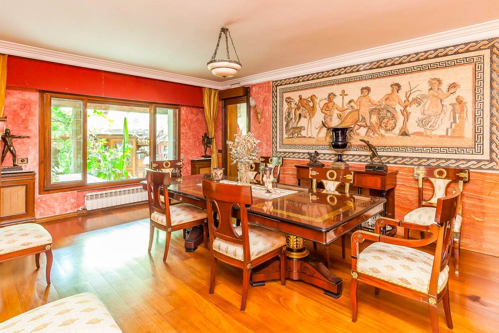 Villa Majadahonda Madrid OliversTravels 3