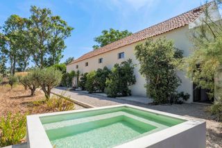 Sandy Squid Villa Lisbon Coast Olivers Travels 18.1