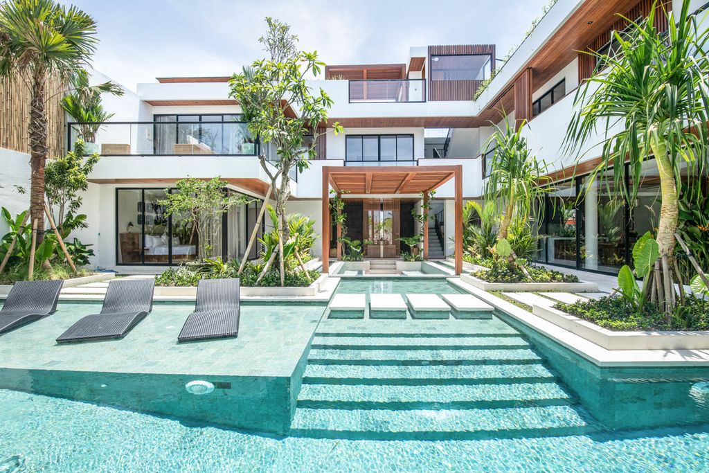 Villa Ulekan Canggui Bali OliversTravels 2
