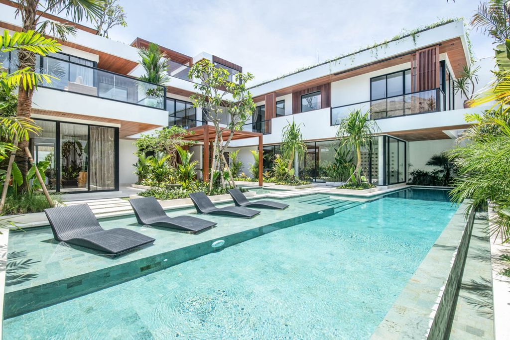 Villa Ulekan Canggui Bali OliversTravels 3