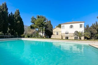 Pave Rose CH Provence OliversTravels 1