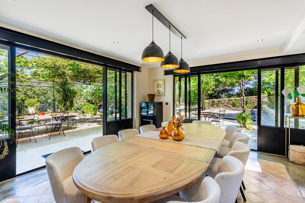 Villa Cedrela Provence OliversTravels 3