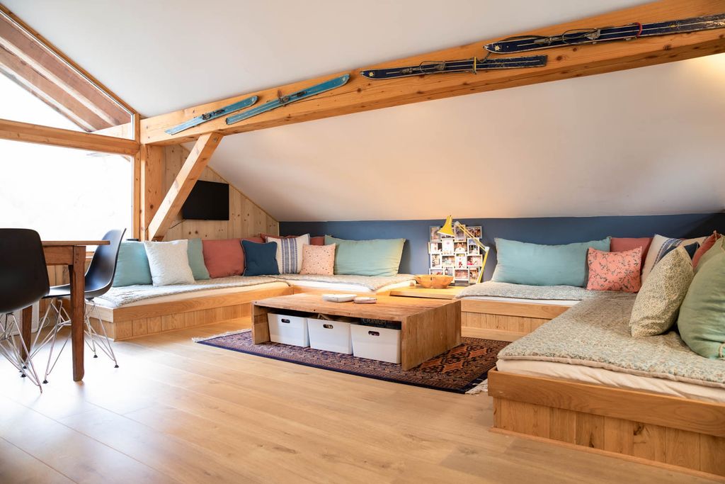 Chalet Lumiere Les Houches Ski OliversTravels 7