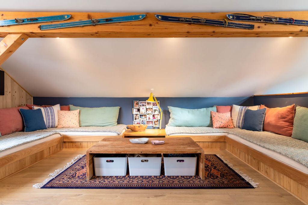 Chalet Lumiere Les Houches Ski OliversTravels 8