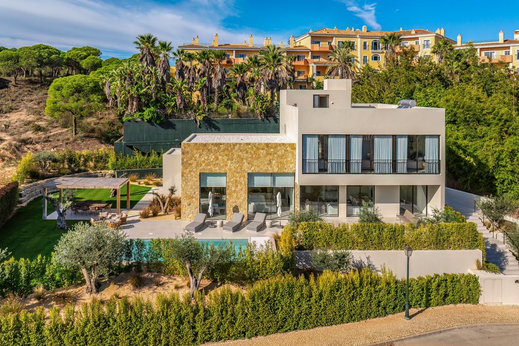Casa Da Brisa Algarve Olivers Travels 1