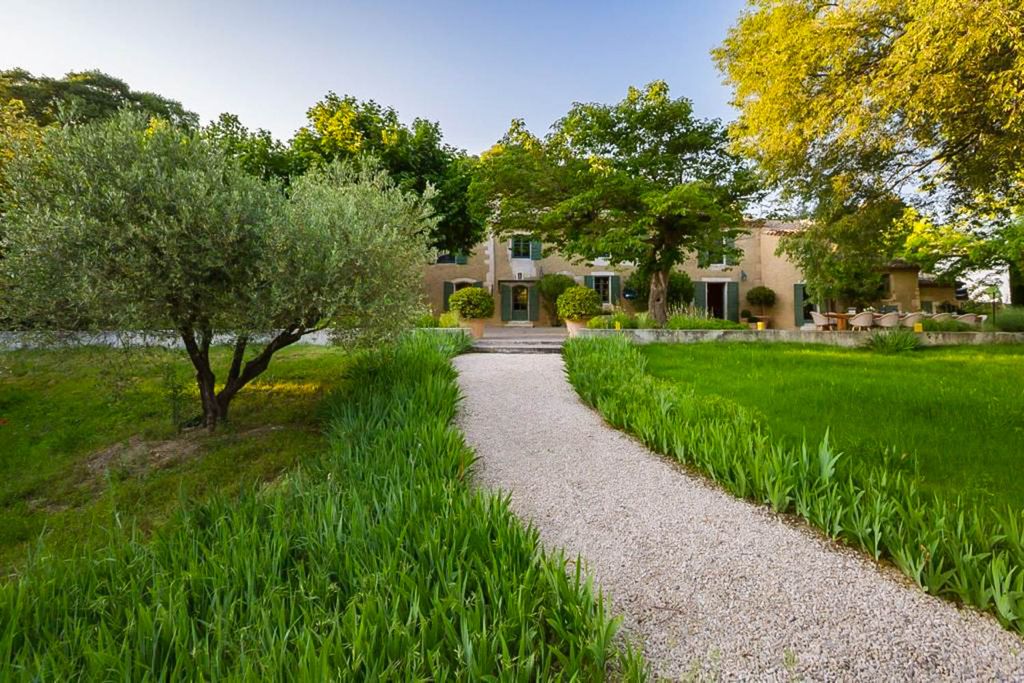 Le Refuge Vert CH Provence OliversTravels 17