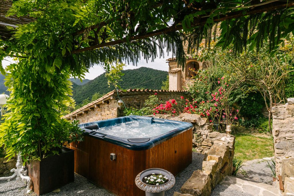 Villa Ripoll Costa Brava OliversTravels 3