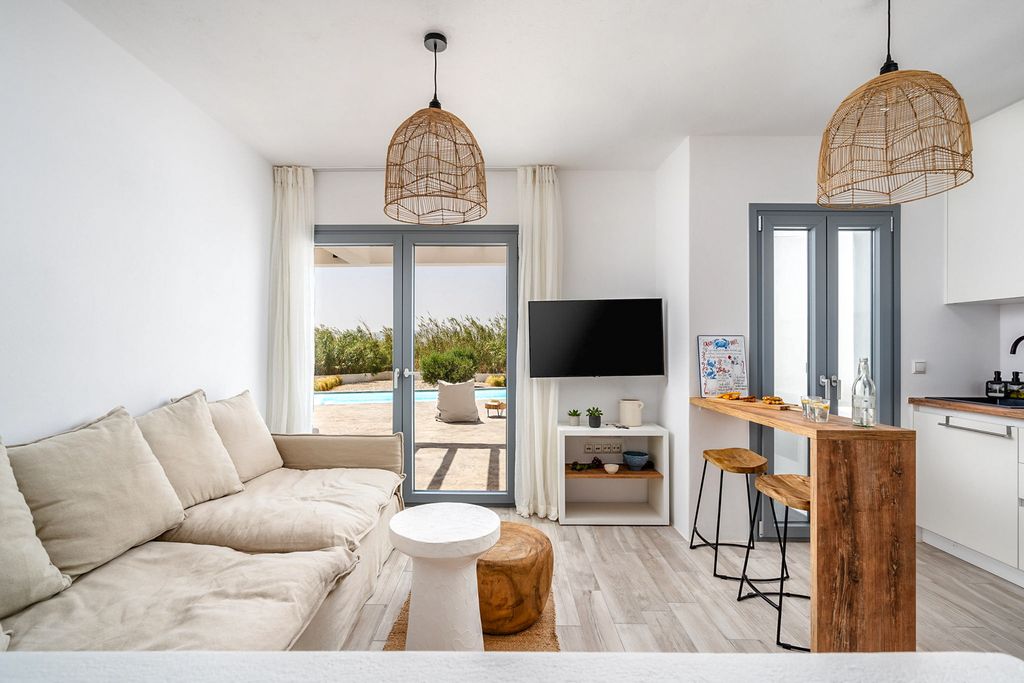 Villa Idris Naxos Olivers Travels 3