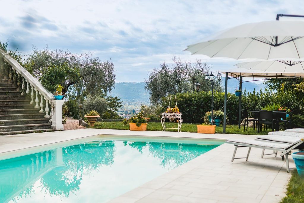 Villa Scana Liguira OliversTravels 1