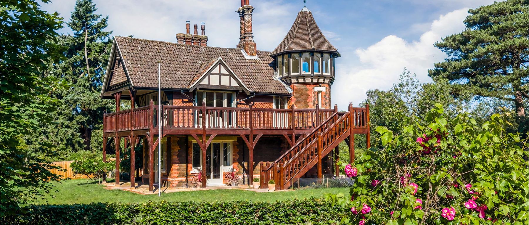 001 the folly at sandringham england olivers travels desktop center