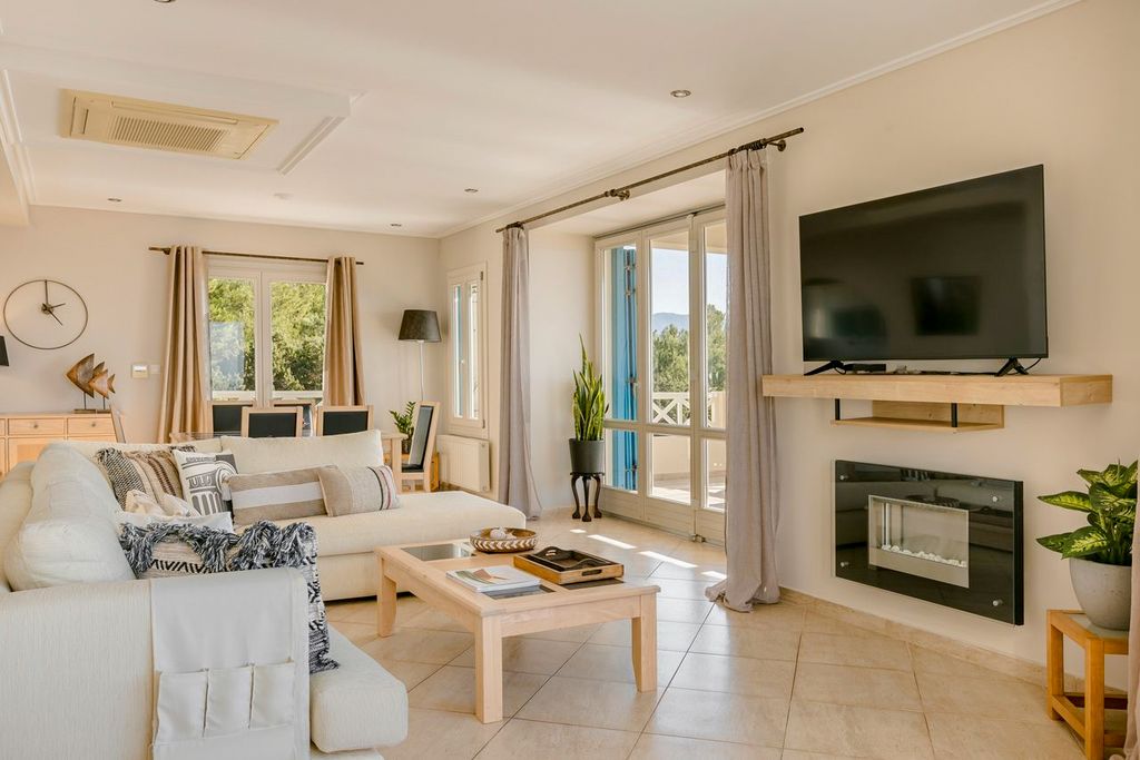 Villa Boost Kefalonia Olivers Travels 3