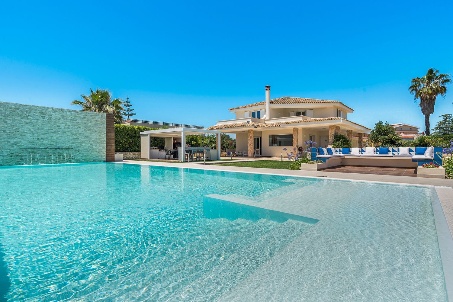 Villa Fontane in Siracusa, Italy