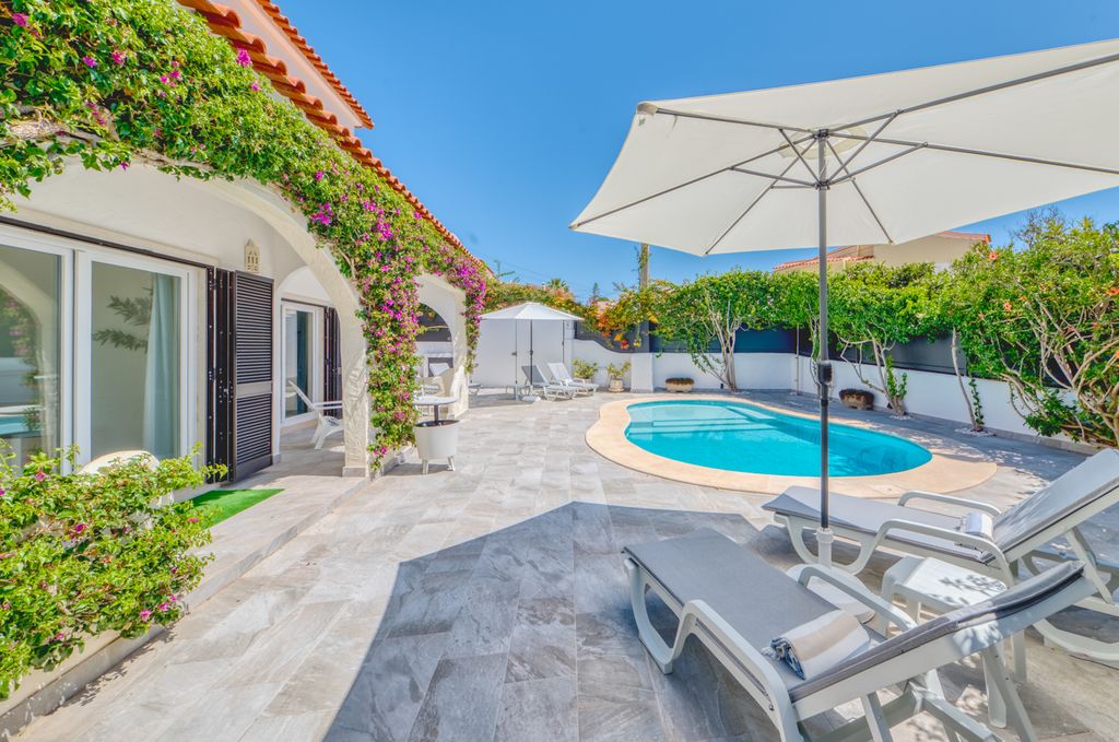 Casa Sardinha Algarve Olivers Travels 2